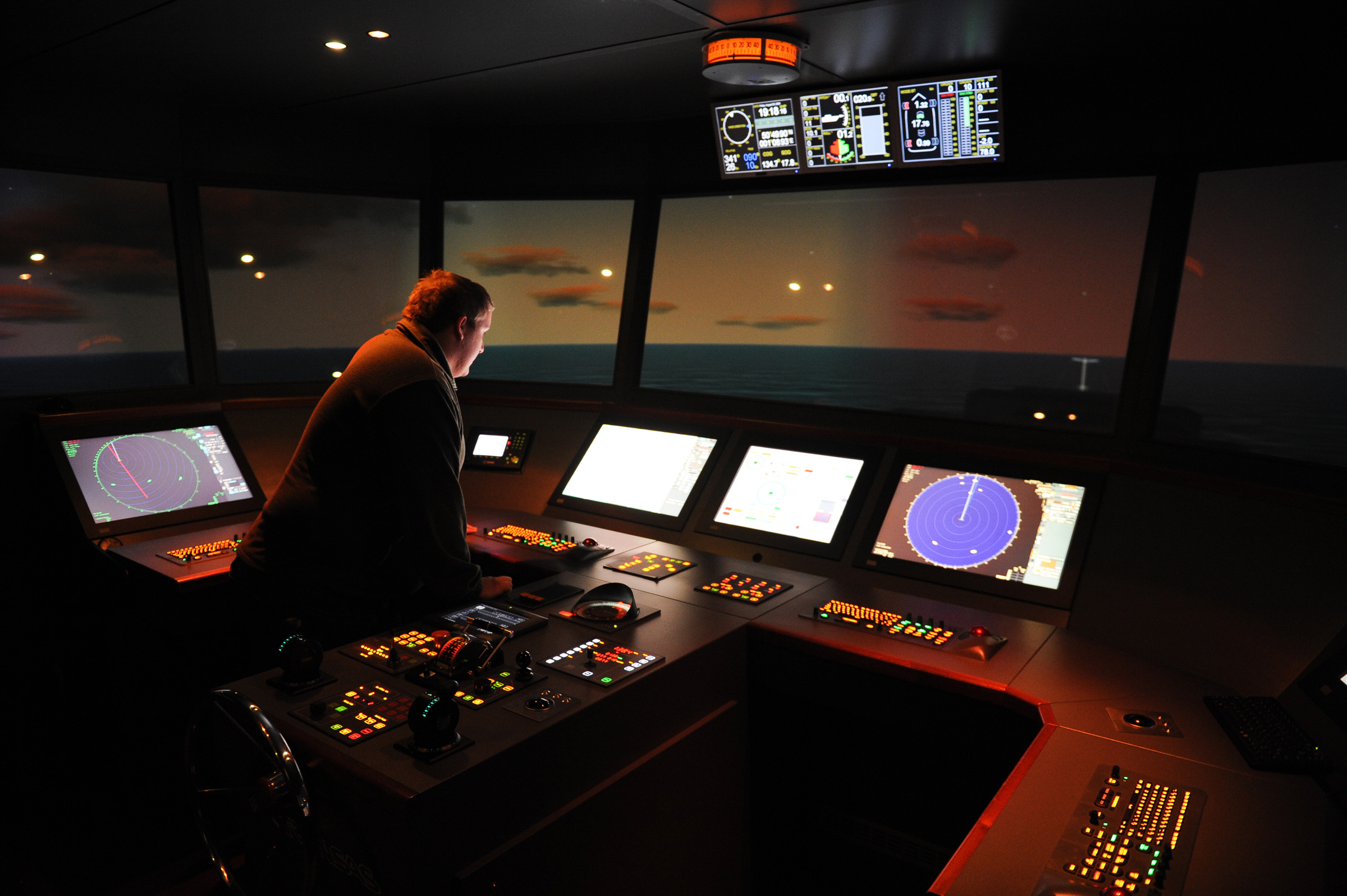 Ausbildung im Schiffsbetriebsimulator