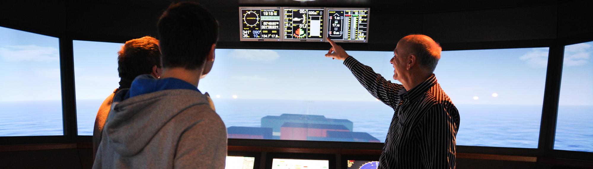 Ausbildung im Schiffsbetriebsimulator